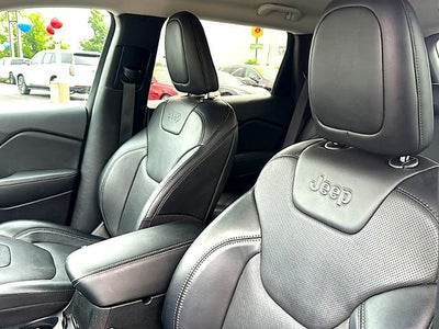2023 Jeep Cherokee Altitude Lux 4x4