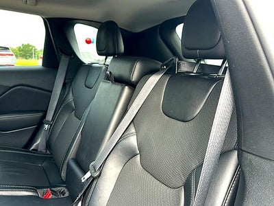 2022 Jeep Cherokee Latitude Lux 4x4