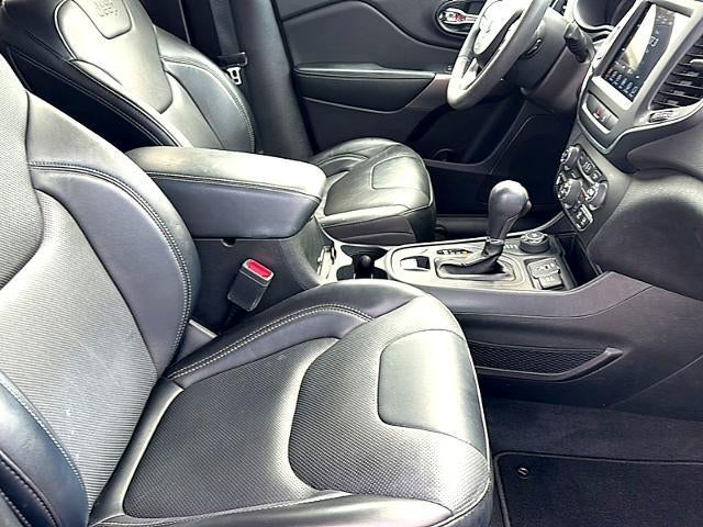 2022 Jeep Cherokee Latitude Lux 4x4
