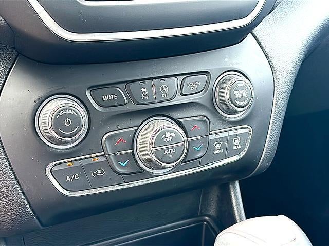 2022 Jeep Cherokee Latitude Lux 4x4