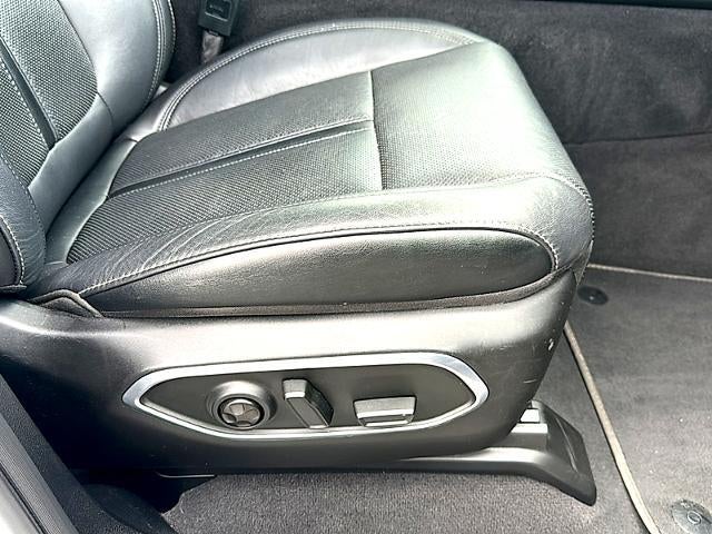 2024 Jeep Wagoneer L Series II 4x2 *Ltd Avail*