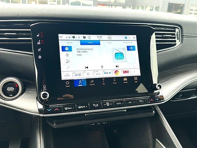 2024 Jeep Wagoneer L Series II 4x2 *Ltd Avail*