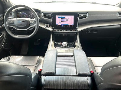 2024 Jeep Wagoneer L Series II 4x2 *Ltd Avail*