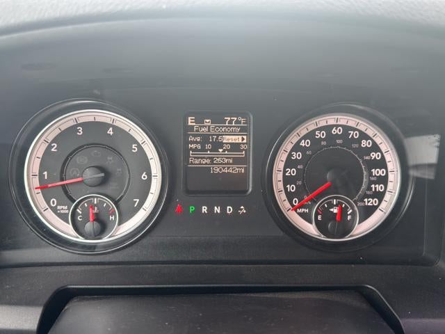 2015 RAM 1500 2WD Quad Cab 6.4 Ft Box Big Horn