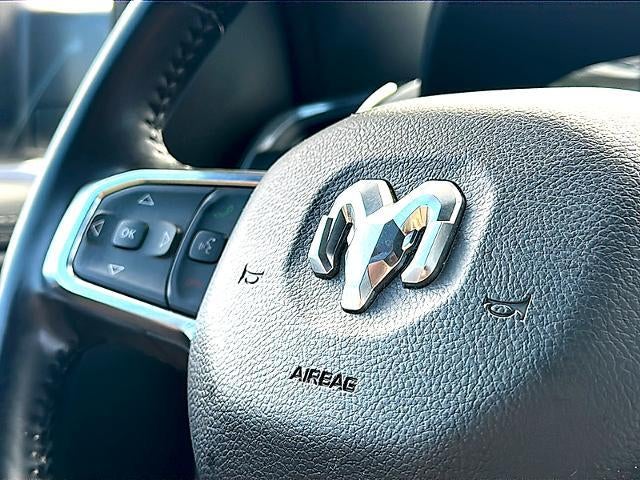 2024 RAM 1500 Laramie 4x2 Crew Cab 5'7" Box