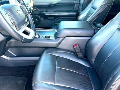 2022 Ford Expedition Max XLT 4x2
