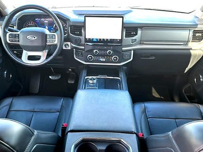 2022 Ford Expedition Max XLT 4x2