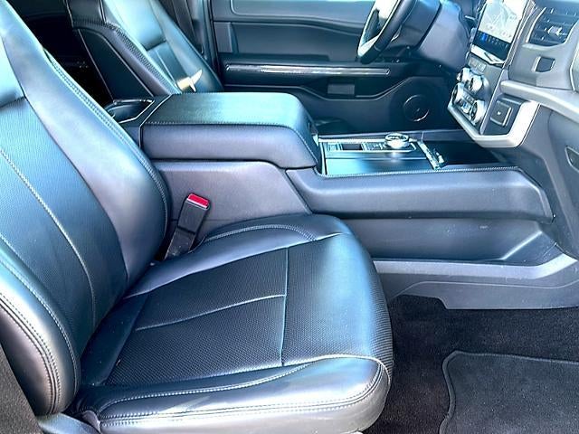 2022 Ford Expedition Max XLT 4x2