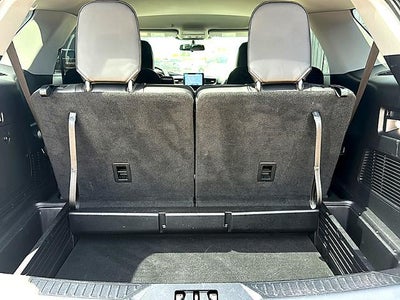 2022 Ford Explorer XLT RWD