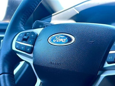 2023 Ford Explorer XLT RWD