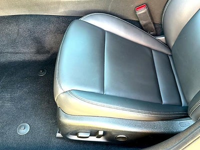 2024 Cadillac CT4 4dr Sdn Luxury