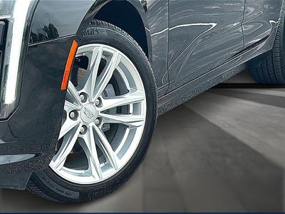 2026 Cadillac CT4 4dr Sdn Luxury