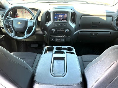 2025 Chevrolet Silverado 2500HD 4WD Crew Cab Standard Bed Custom