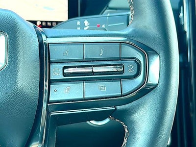 2025 GMC Acadia AWD AT4