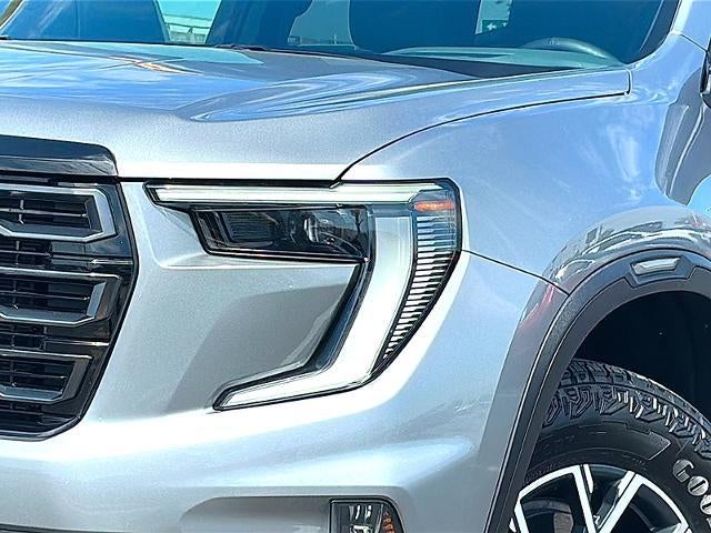 2025 GMC Acadia AWD AT4