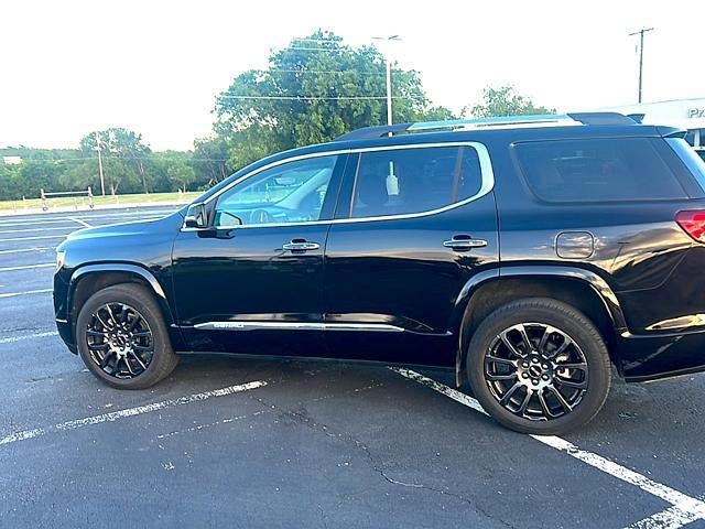 2023 GMC Acadia FWD Denali