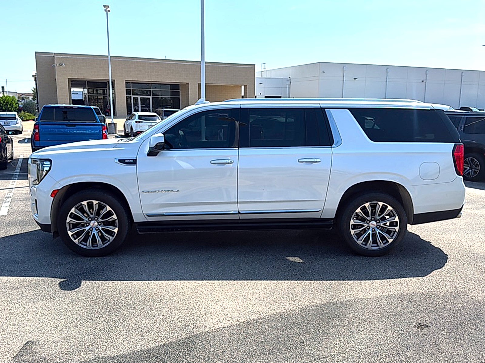 2021 GMC Yukon XL 2WD Denali