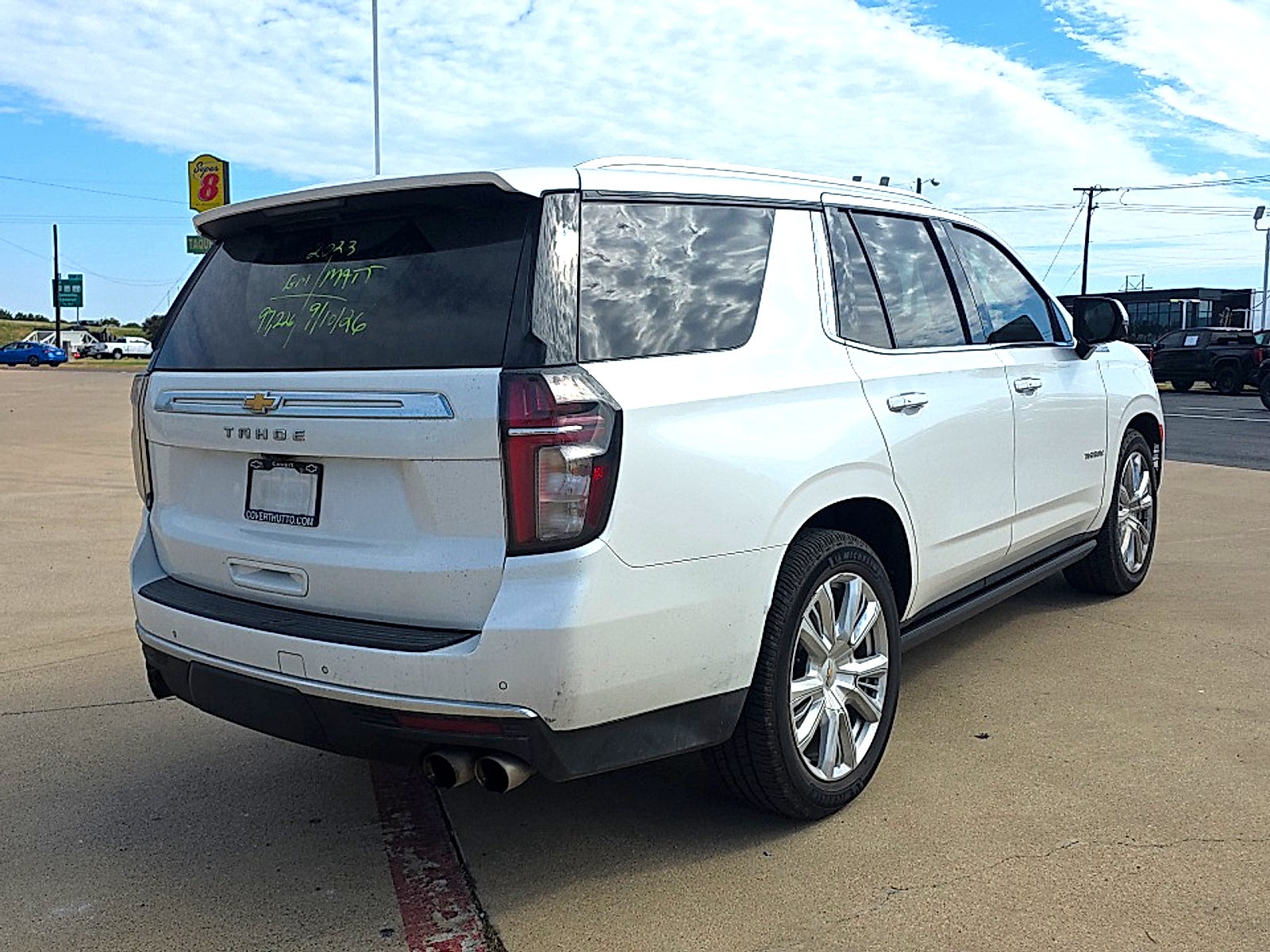 2023 Chevrolet Tahoe 4WD High Country