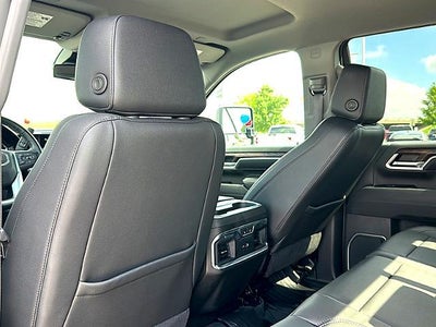 2024 GMC Sierra 2500 HD Crew Cab Standard Box 4-Wheel Drive SLT