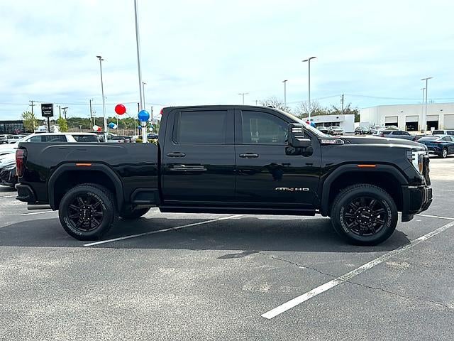 2024 GMC Sierra 2500 HD Crew Cab Standard Box 4-Wheel Drive AT4
