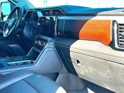 2024 GMC Sierra 2500 HD Crew Cab Standard Box 4-Wheel Drive Denali