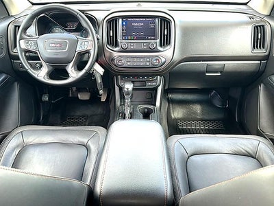 2022 GMC Canyon Crew Cab Short Box 4-Wheel Drive AT4 w/Leather