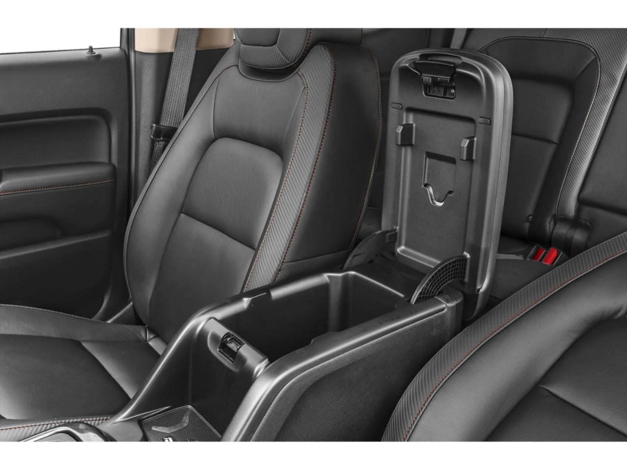 2021 GMC Canyon Crew Cab Short Box 4-Wheel Drive AT4 w/Cloth
