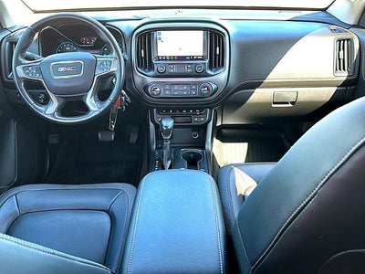 2022 GMC Canyon Crew Cab Short Box 4-Wheel Drive AT4 w/Leather