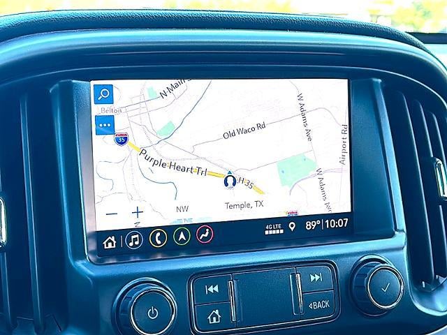 2022 GMC Canyon Crew Cab Short Box 4-Wheel Drive AT4 w/Leather
