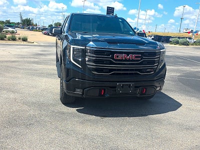 2024 GMC Sierra 1500 4WD Crew Cab Short Box AT4