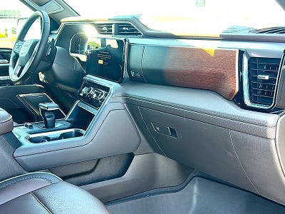 2025 GMC Sierra 1500 4WD Crew Cab Short Box Denali