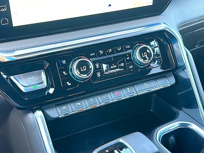 2025 GMC Sierra 1500 4WD Crew Cab Short Box Denali