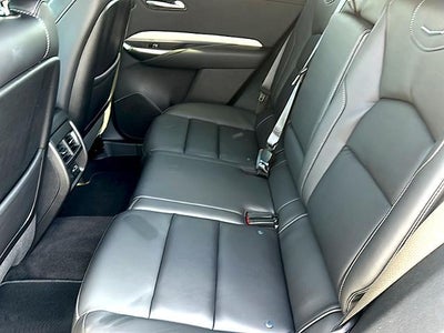 2022 Cadillac XT4 FWD 4dr Premium Luxury