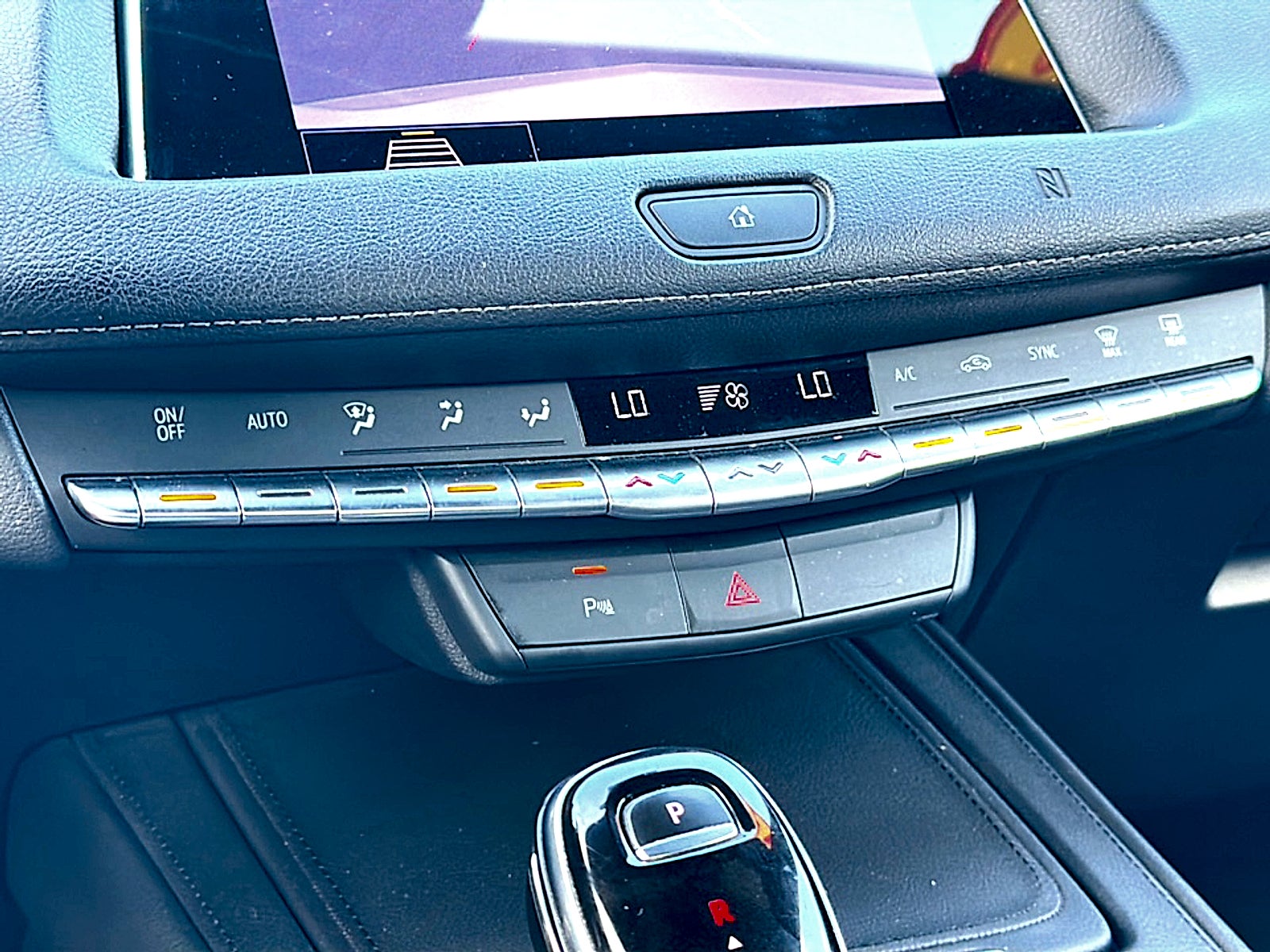 2020 Cadillac XT4 FWD Premium Luxury