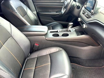 2022 Nissan Altima SR FWD