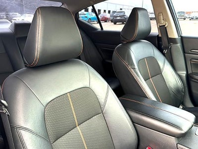2022 Nissan Altima SR FWD