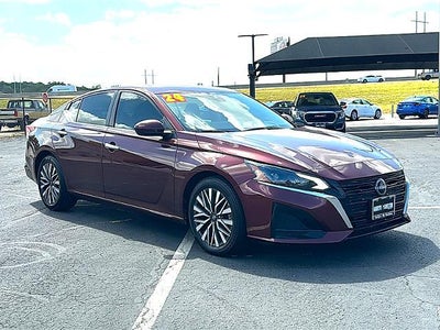2024 Nissan Altima 2.5 SV Sedan