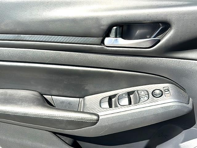 2024 Nissan Altima 2.5 SV Sedan