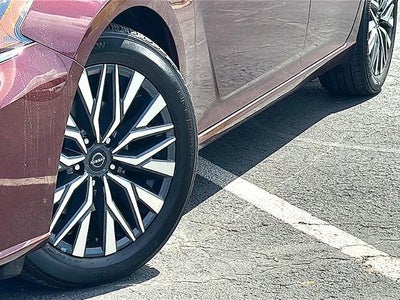 2024 Nissan Altima 2.5 SV Sedan