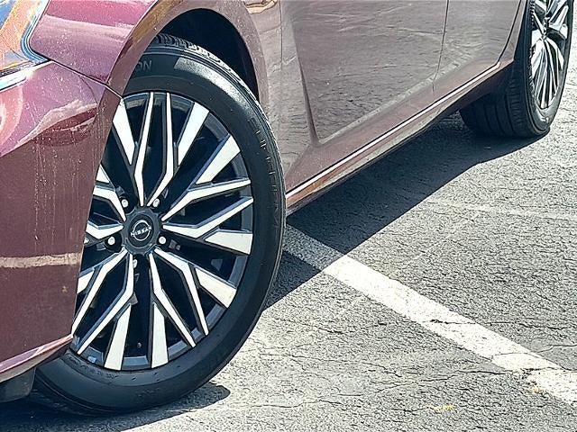 2024 Nissan Altima 2.5 SV Sedan
