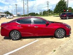 2024 Nissan Altima 2.5 SV Sedan