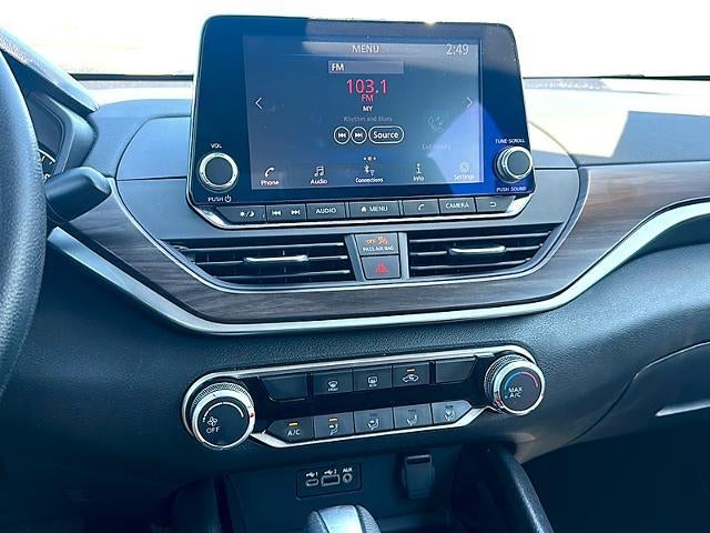 2024 Nissan Altima 2.5 SV Sedan