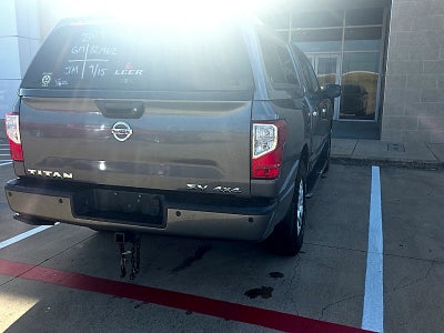 2019 Nissan TITAN SV
