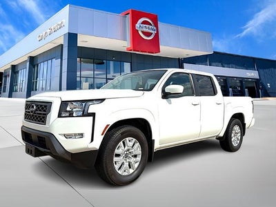 2024 Nissan Frontier Crew Cab 4x2 SV