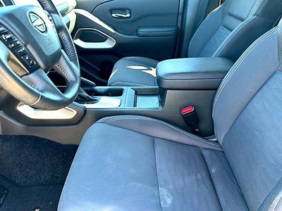 2024 Nissan Frontier Crew Cab 4x2 SV