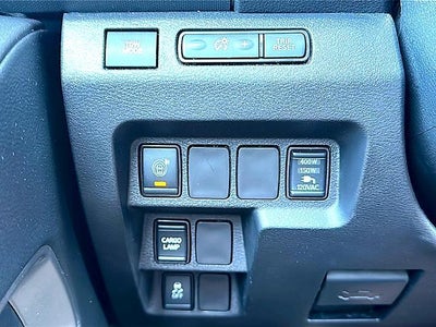 2024 Nissan Frontier Crew Cab 4x2 SV