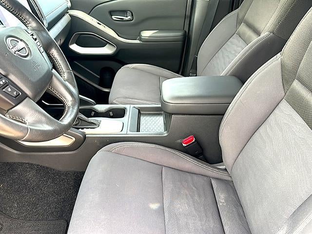 2024 Nissan Frontier Crew Cab 4x2 SV