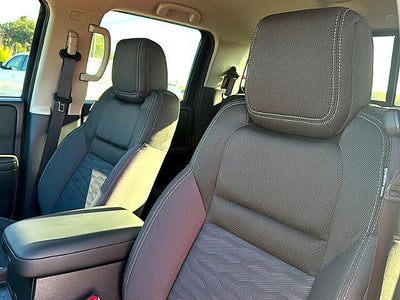 2024 Nissan Frontier Crew Cab 4x2 SV