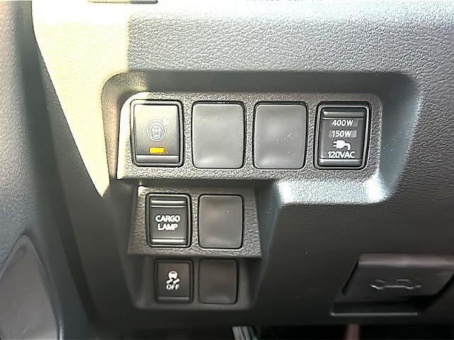 2024 Nissan Frontier Crew Cab 4x2 SV