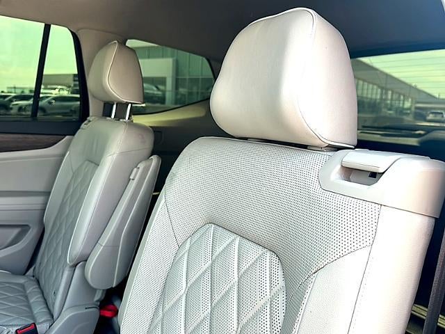 2024 Volkswagen Atlas 2.0T SEL Premium R-Line 4MOTION